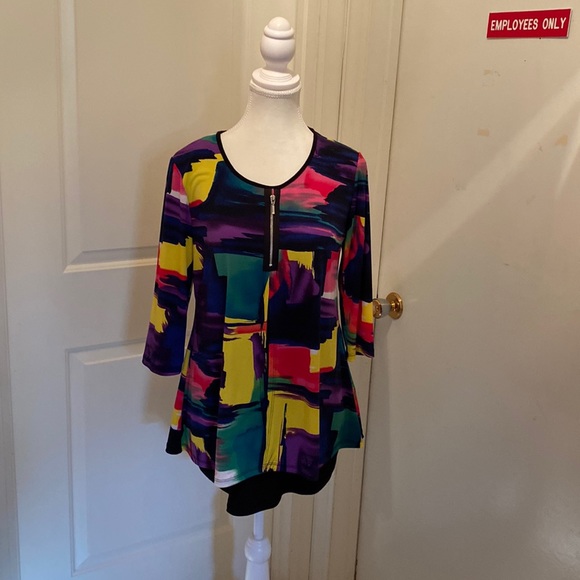 Long sleeved shirt, soft jersey fabric. - Picture 1 of 4